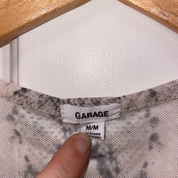 Snakeskin mesh top - Picture 3 of 3